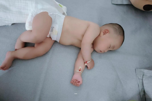 合肥宝宝突然很多眼屎